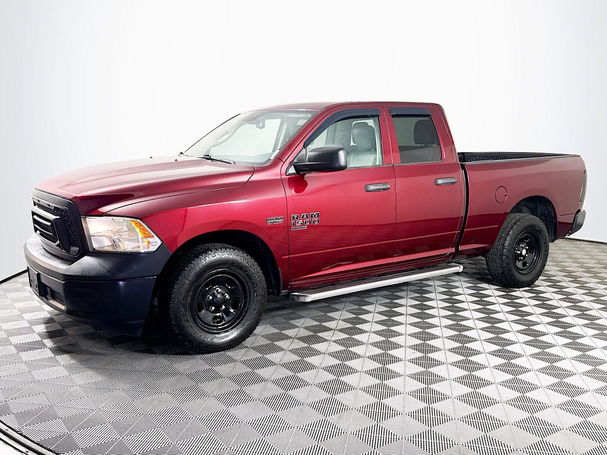Used 2020 RAM 1500 Tradesman RWD image 4