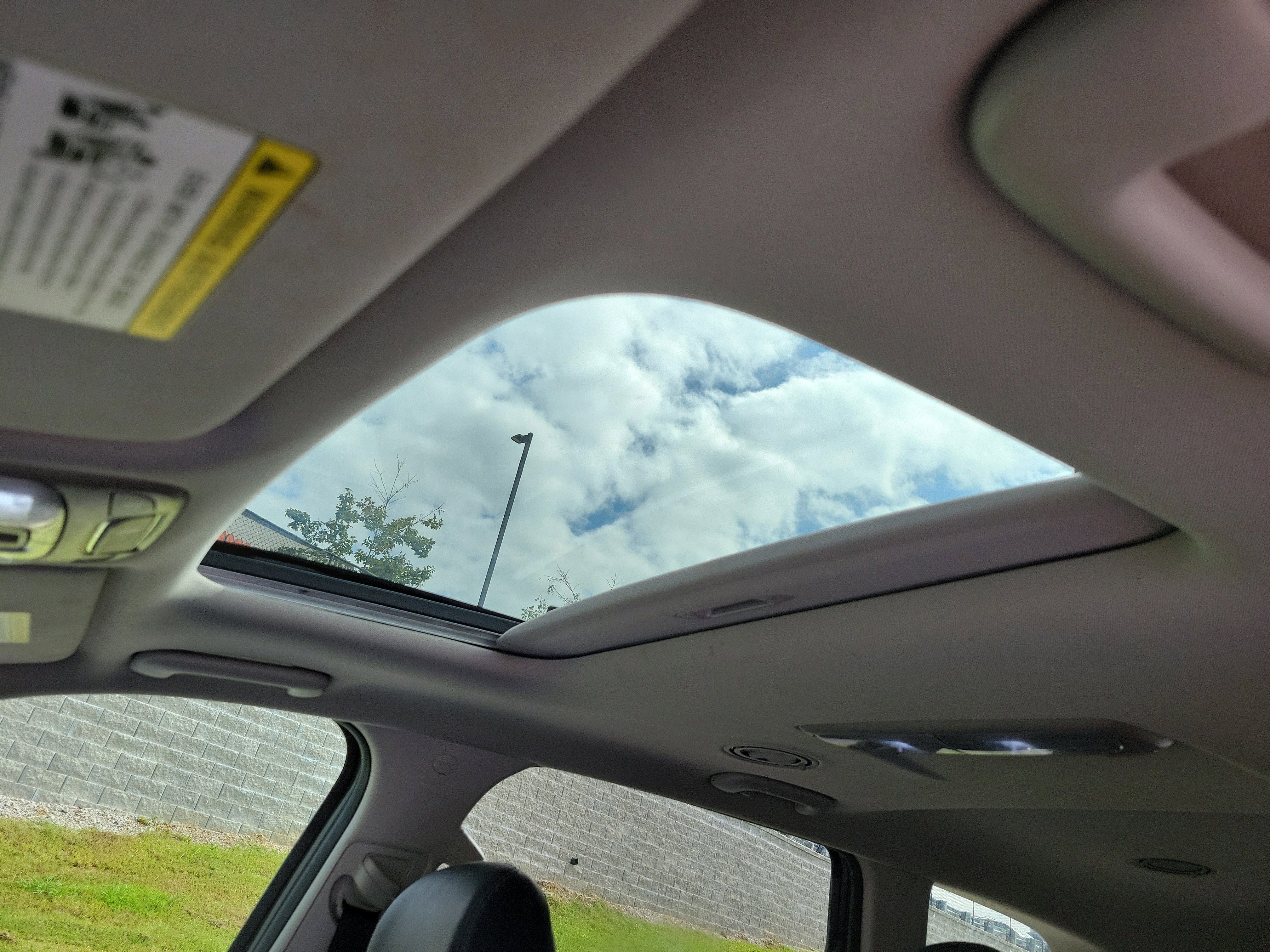 Used 2022 Kia Telluride S image 7