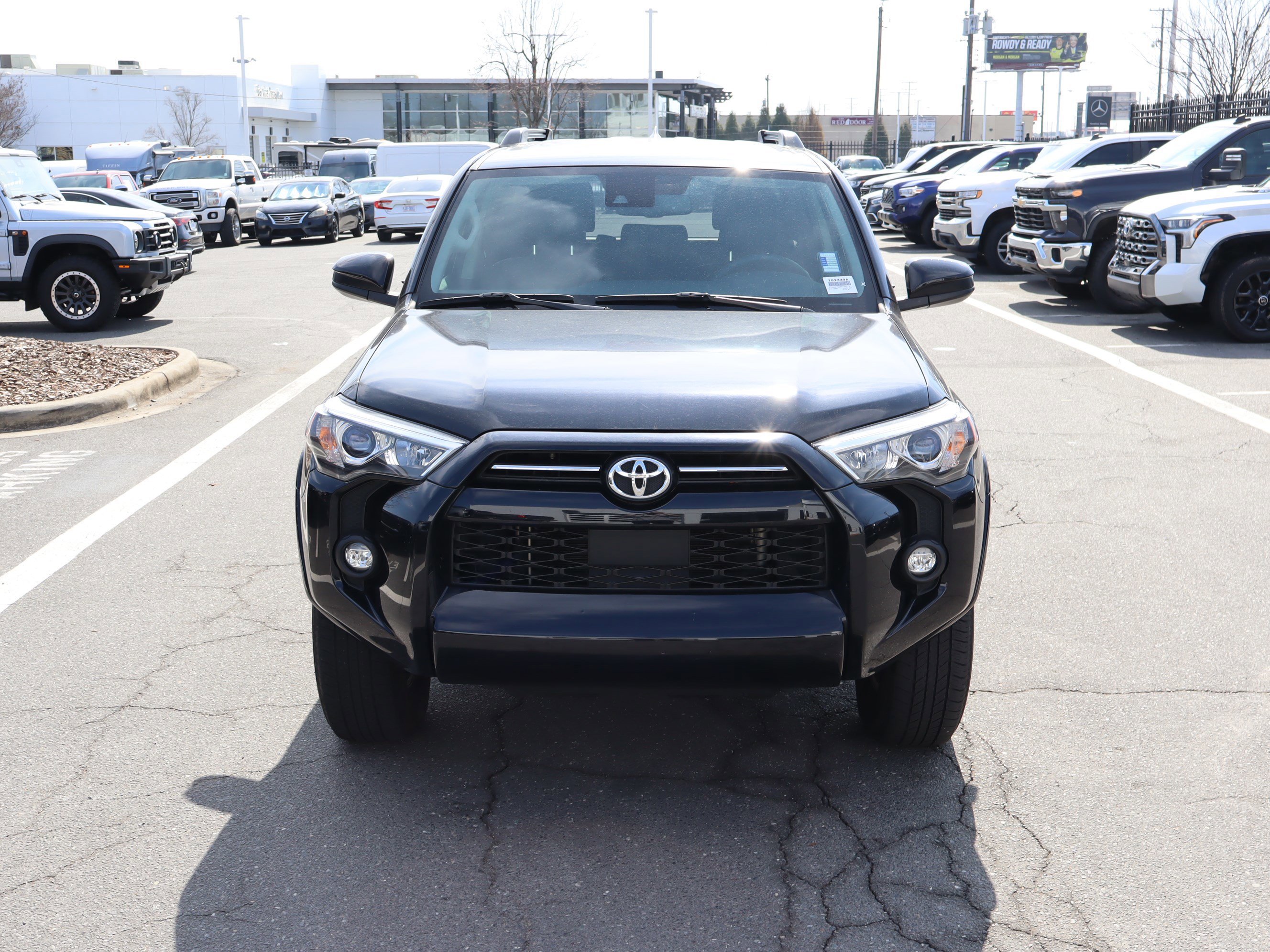 Used 2022 Toyota 4Runner SR5 image 3