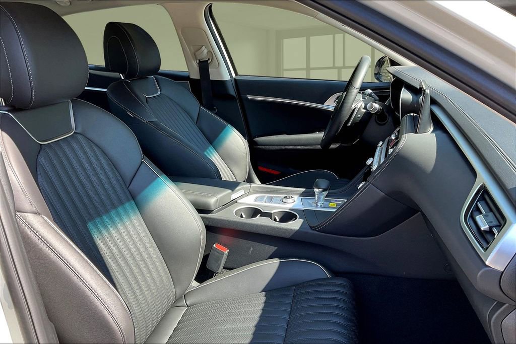 New 2026 Genesis G70 2.5T Prestige image 11