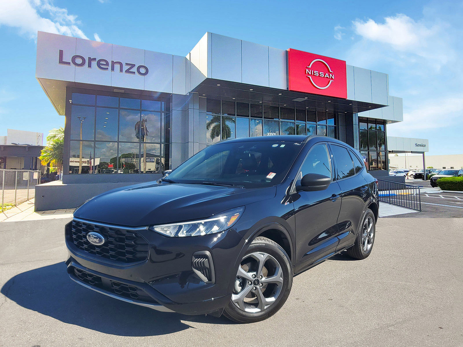 Used 2024 Ford Escape ST-Line w/ Tech Pack #1 image 1