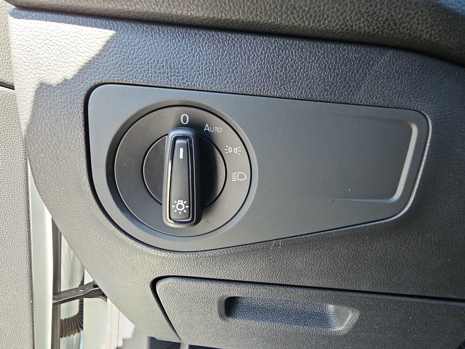 Used 2023 Volkswagen Tiguan S FWD image 25