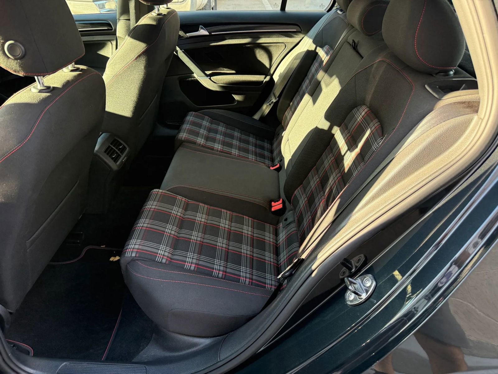 Used 2017 Volkswagen GTI Sport FWD image 12