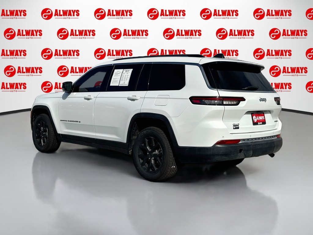 Used 2023 Jeep Grand Cherokee L Limited AWD/4WD image 8
