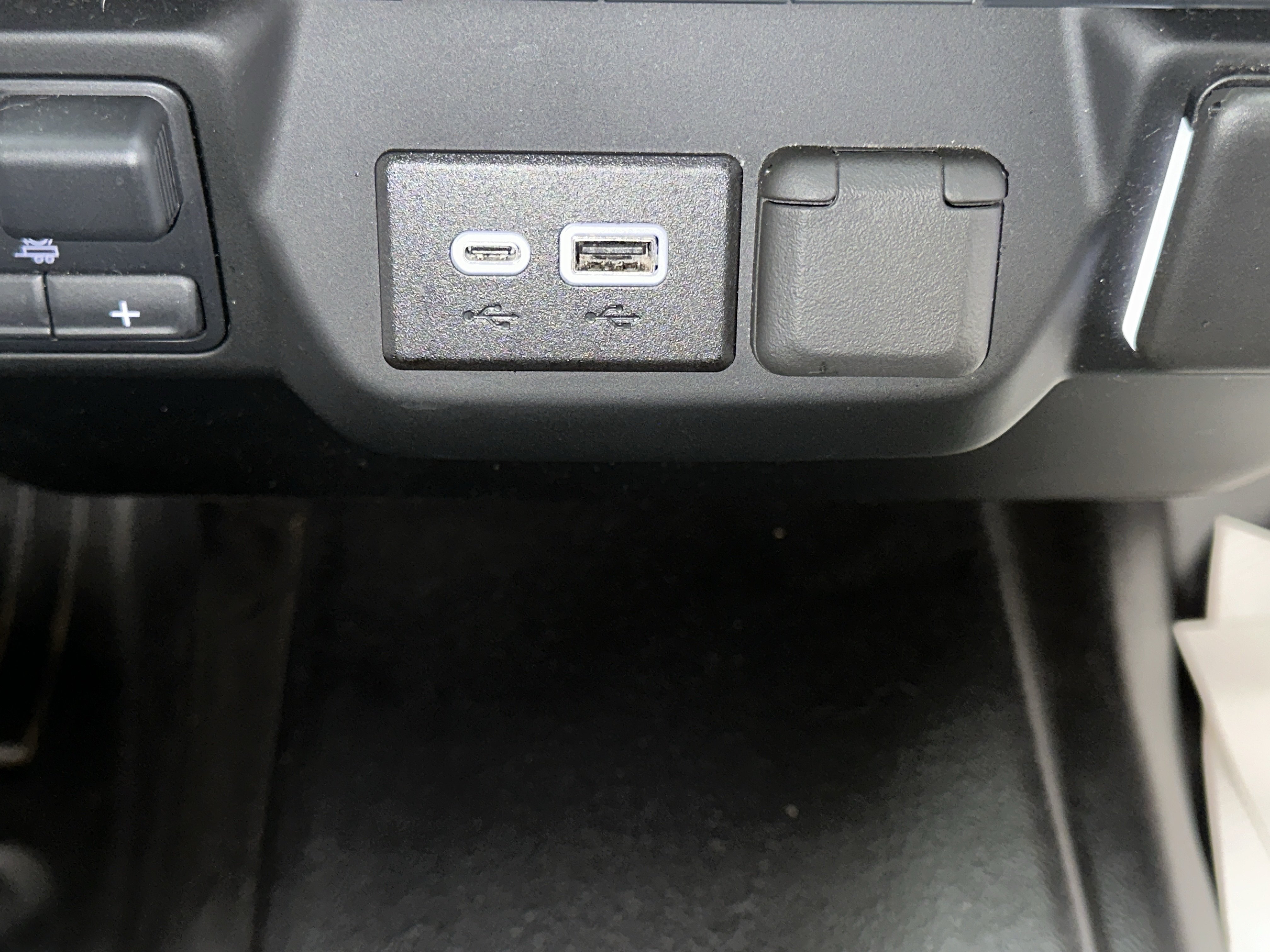 Used 2024 Chevrolet Silverado 3500 W/T w/ WT Convenience Package AWD/4WD image 37