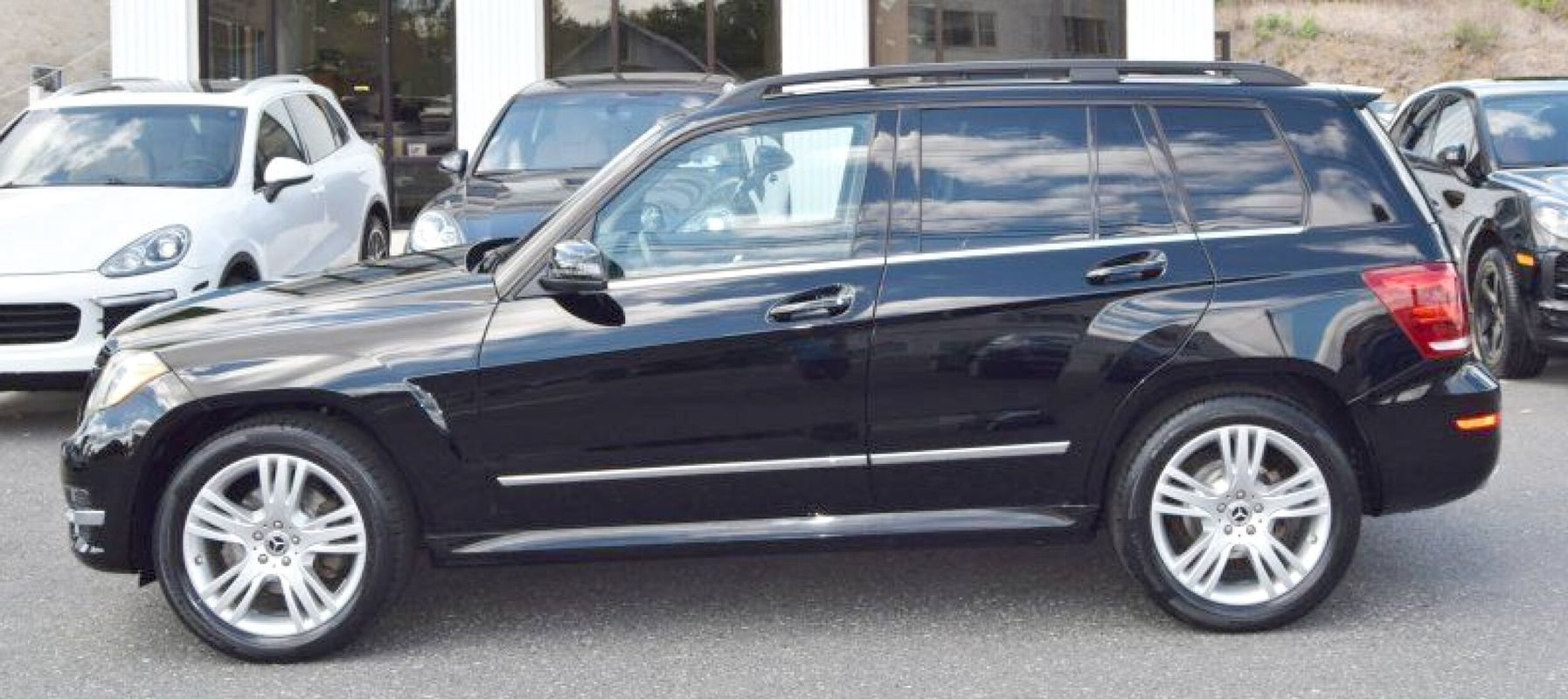 Used 2013 Mercedes-Benz GLK 350 4MATIC image 5