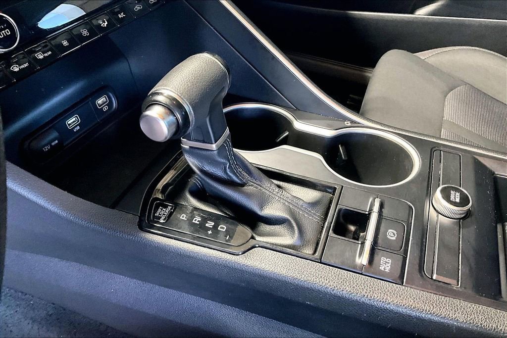 Used 2022 Kia K5 LXS image 15