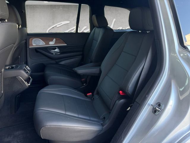 Used 2025 Mercedes-Benz GLS 450 4MATIC image 22