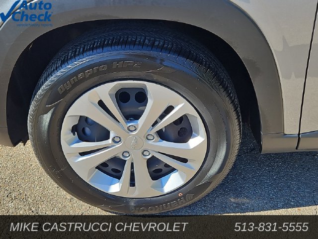 Used 2024 Chevrolet Trax LS FWD image 9