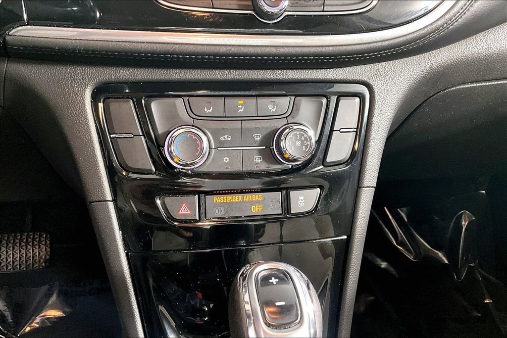 Used 2019 Buick Encore Preferred FWD image 32