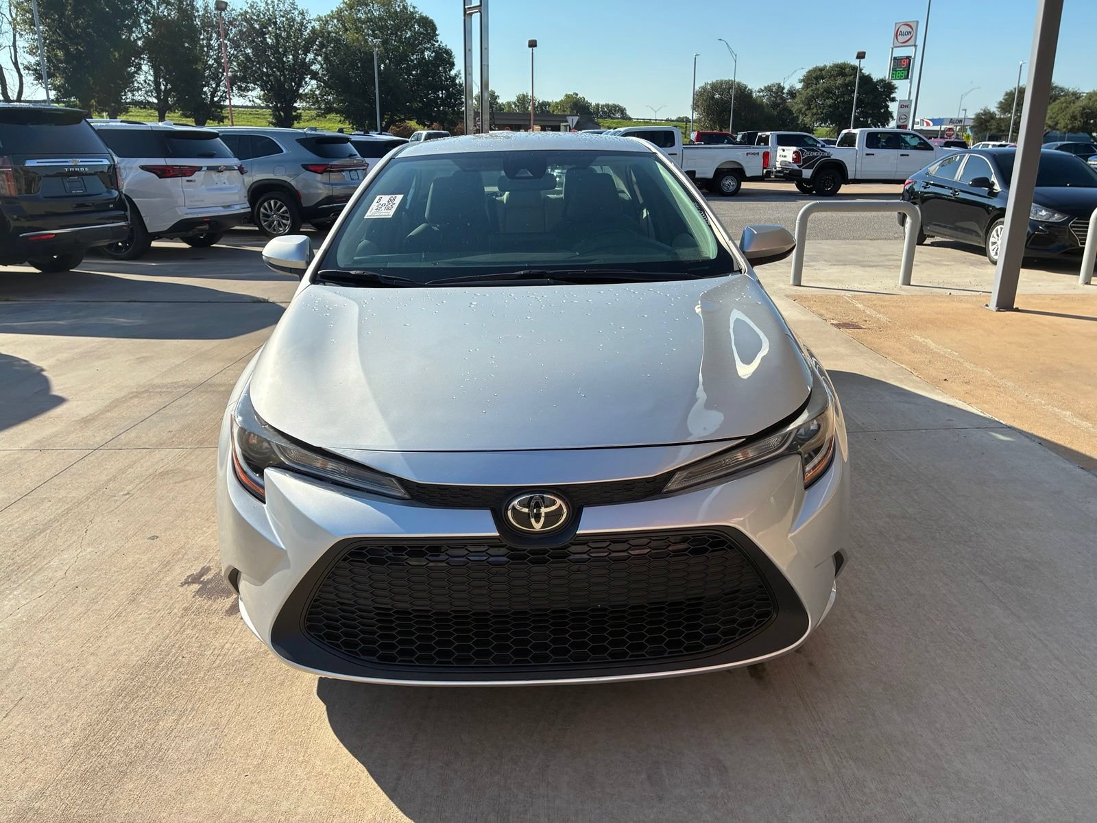 Used 2022 Toyota Corolla LE FWD image 11