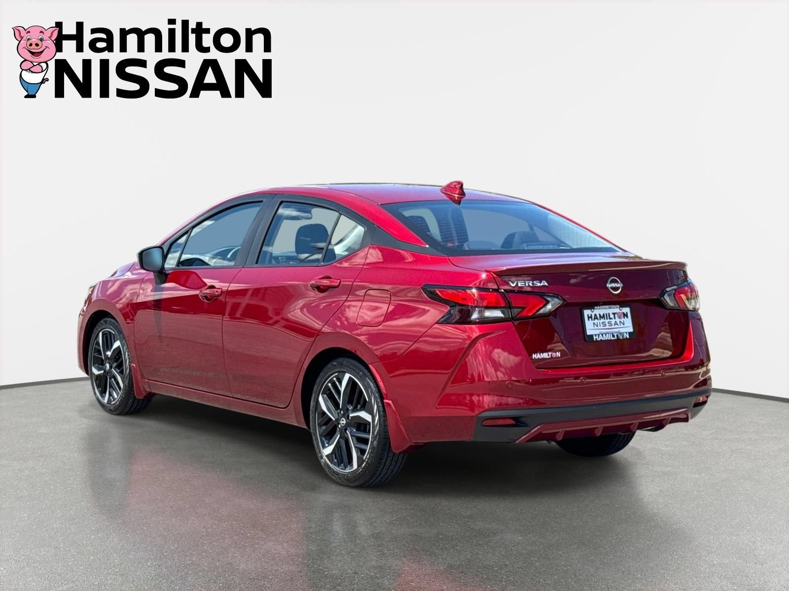 Certified 2025 Nissan Versa SR w/ Trunk Package FWD image 4