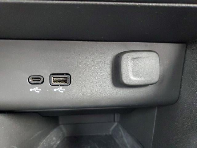 Used 2024 Buick Encore GX Preferred FWD image 27