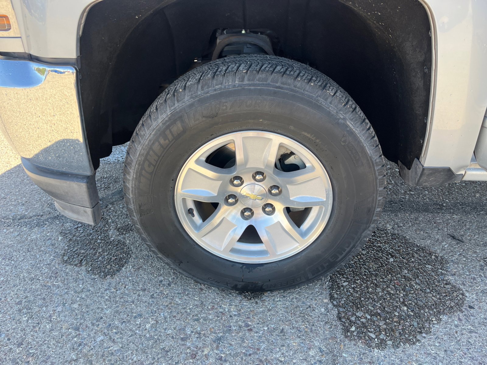 Used 2018 Chevrolet Silverado 1500 LT RWD image 25