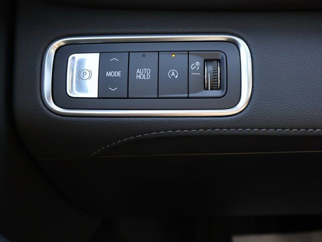 Certified 2025 Buick Enclave Preferred image 40