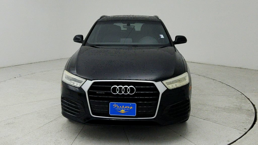 Used 2016 Audi Q3 2.0T Prestige w/ Prestige Package AWD/4WD image 2