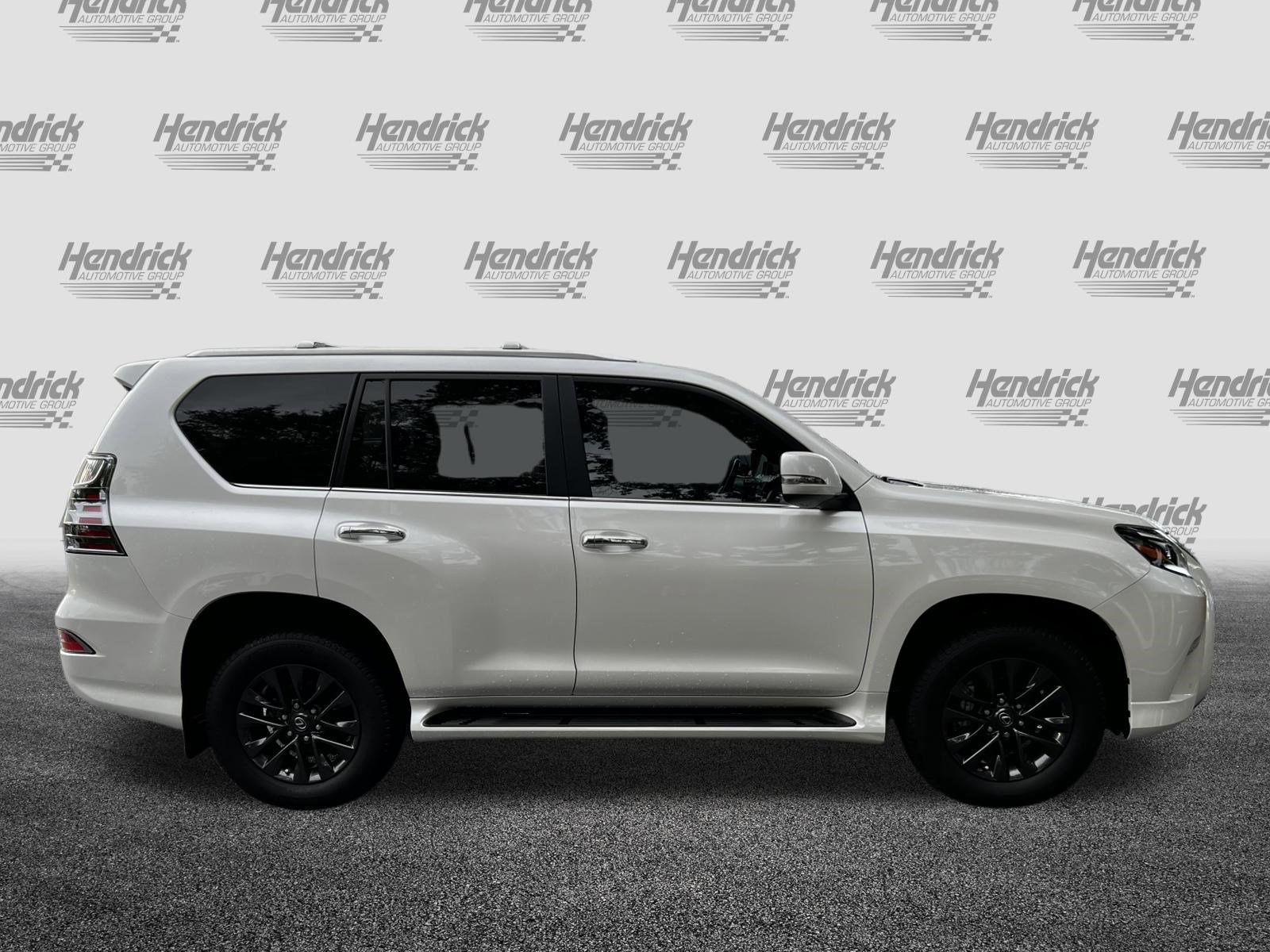Used 2023 Lexus GX 460 Premium w/ Premium Package AWD/4WD image 10