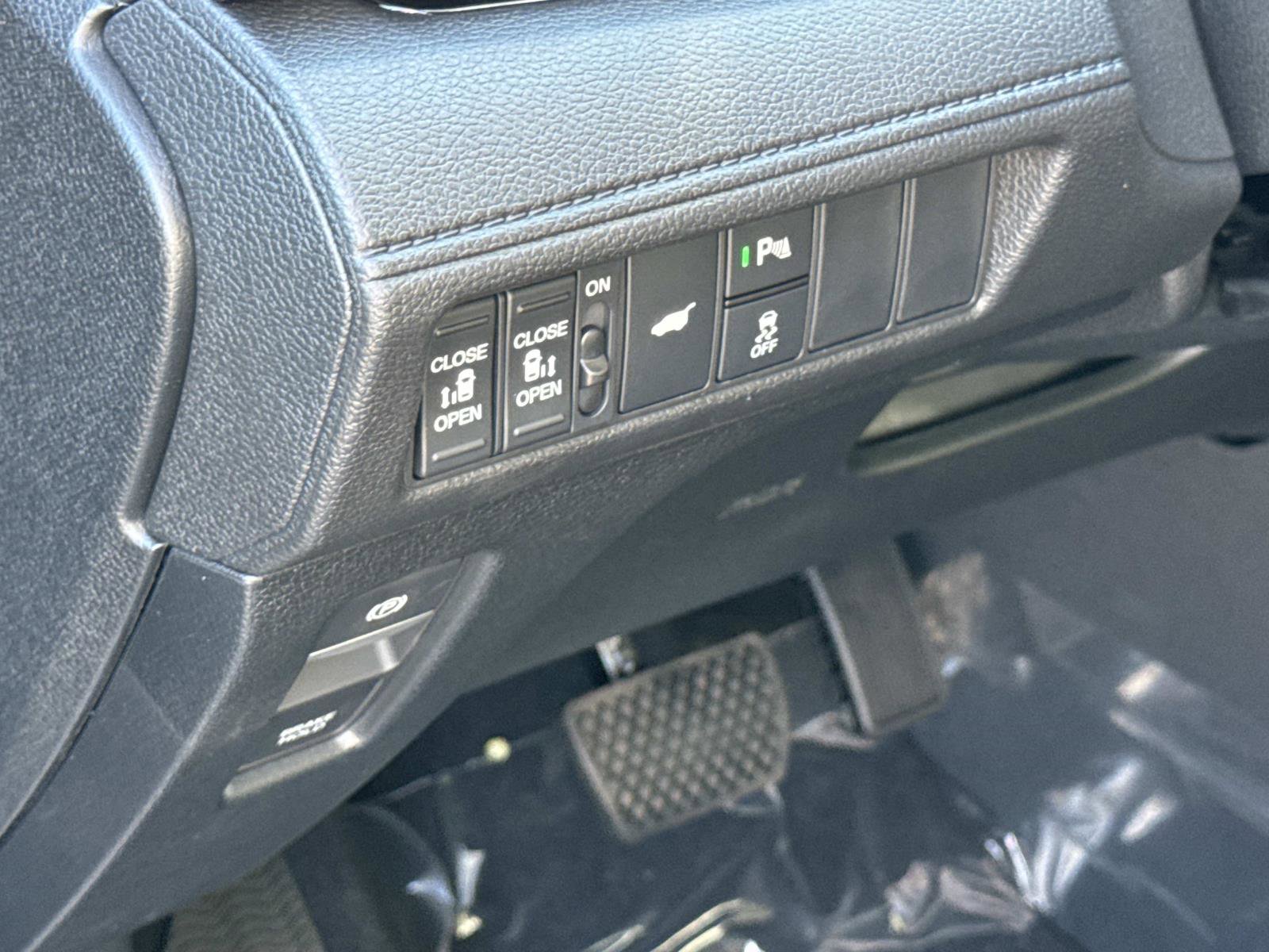 New 2026 Honda Odyssey Touring image 8