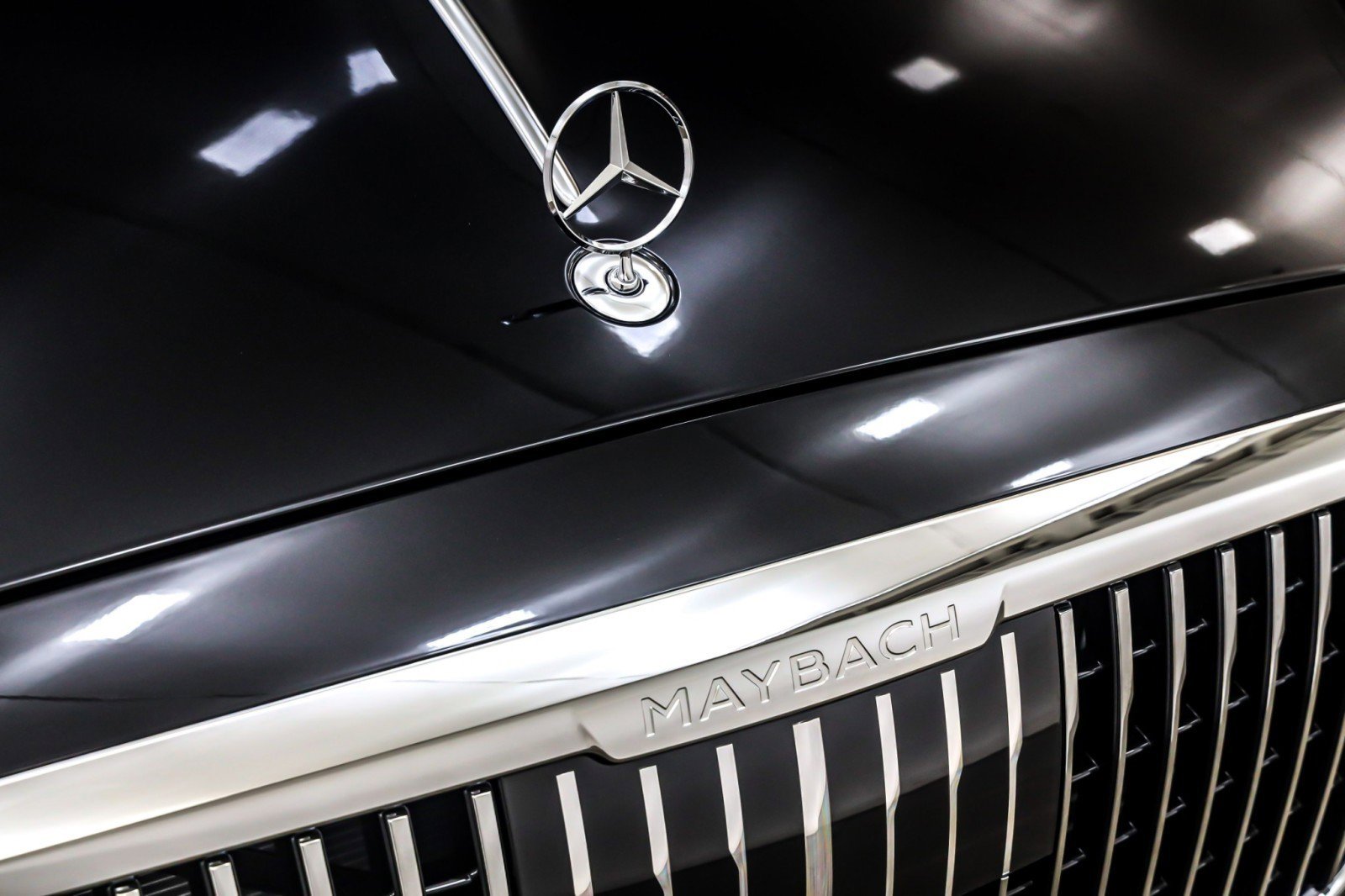 New 2026 Mercedes-Benz Maybach S 680 4MATIC image 13