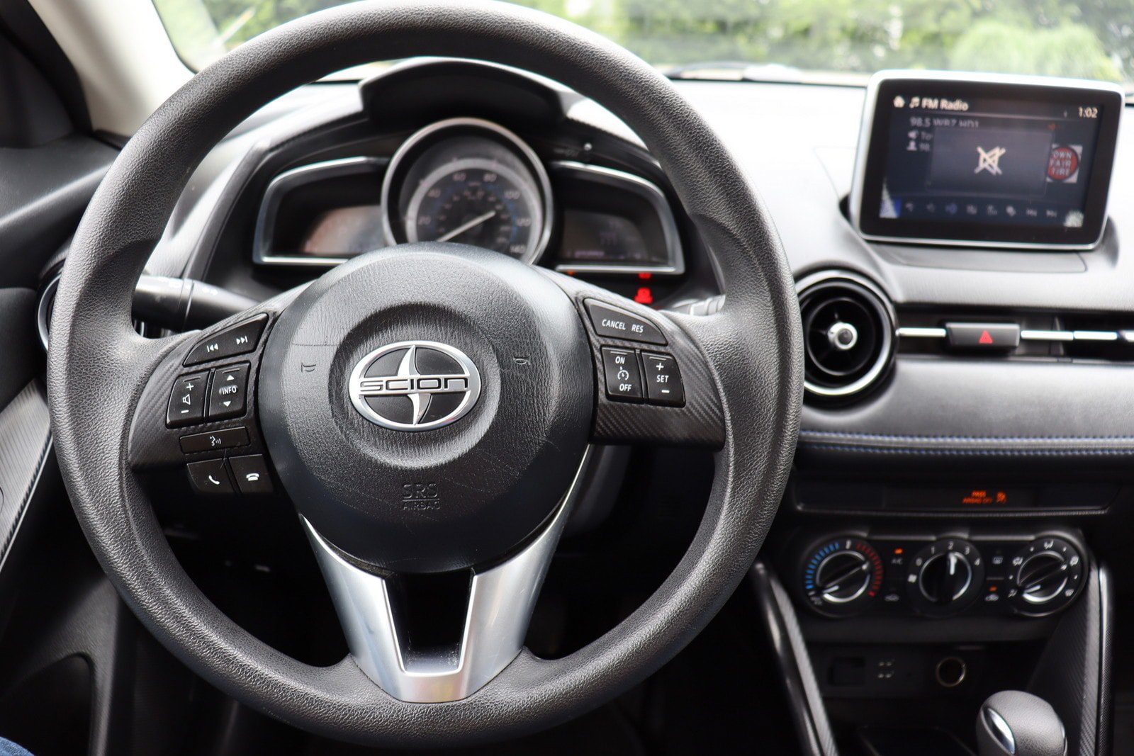 Used 2016 Scion iA FWD image 26