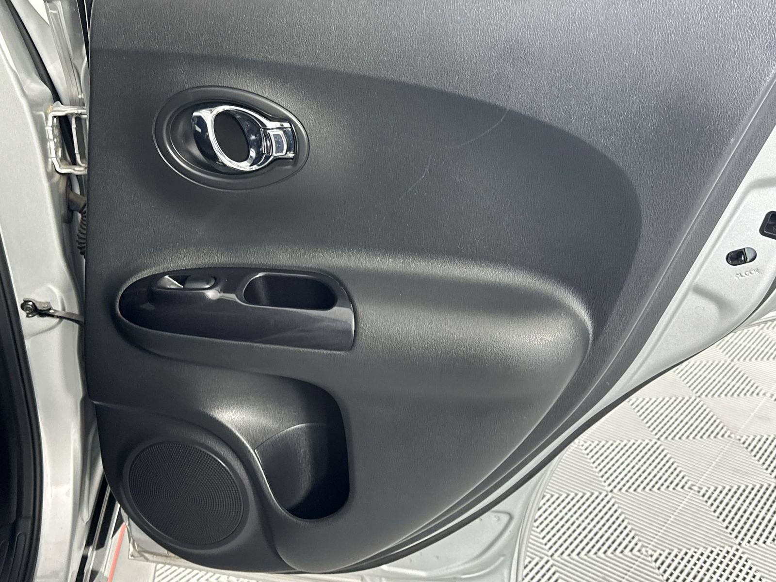 Used 2014 Nissan Juke NISMO w/ Navigation Package image 32