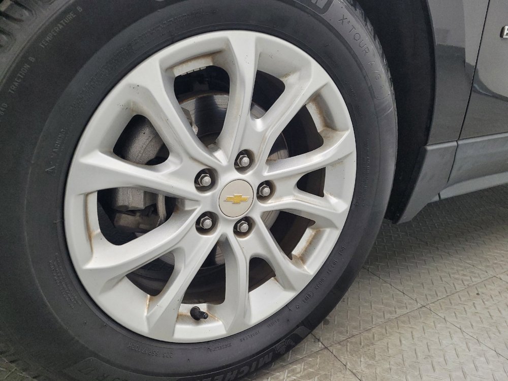 Used 2018 Chevrolet Equinox LT image 31