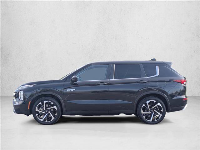 Used 2024 Mitsubishi Outlander 4WD Plug-In Hybrid image 9