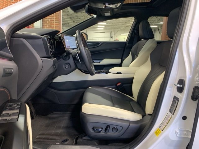 Used 2022 Lexus NX 350h AWD image 13