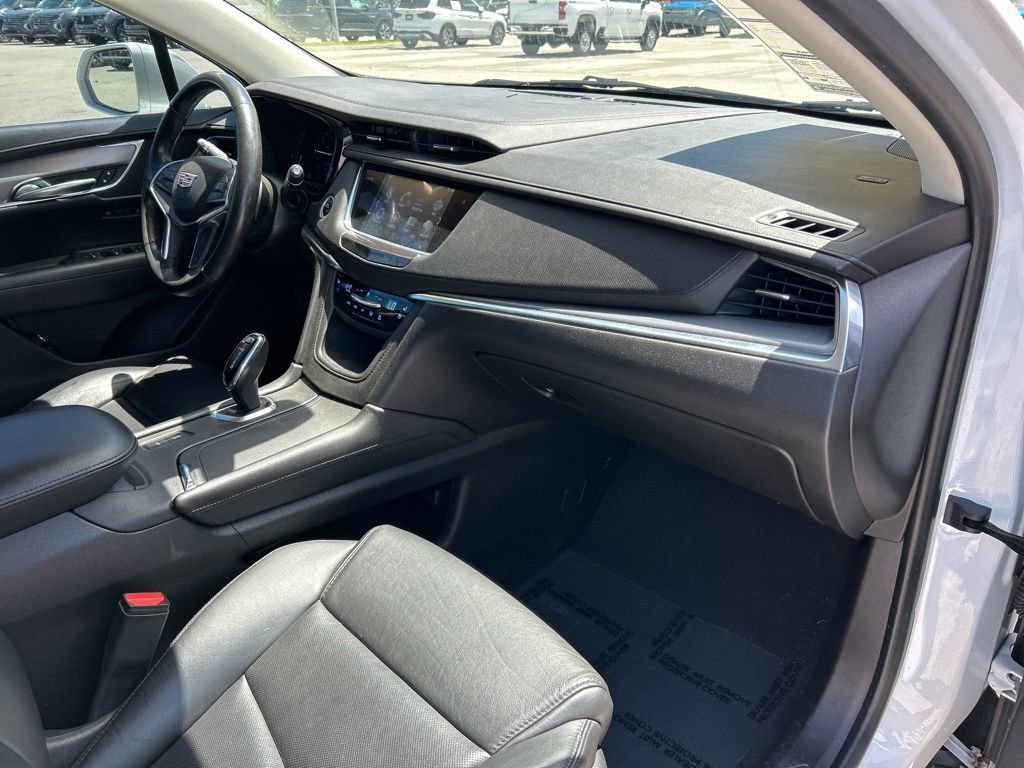 Used 2019 Cadillac XT5 Premium Luxury FWD image 46