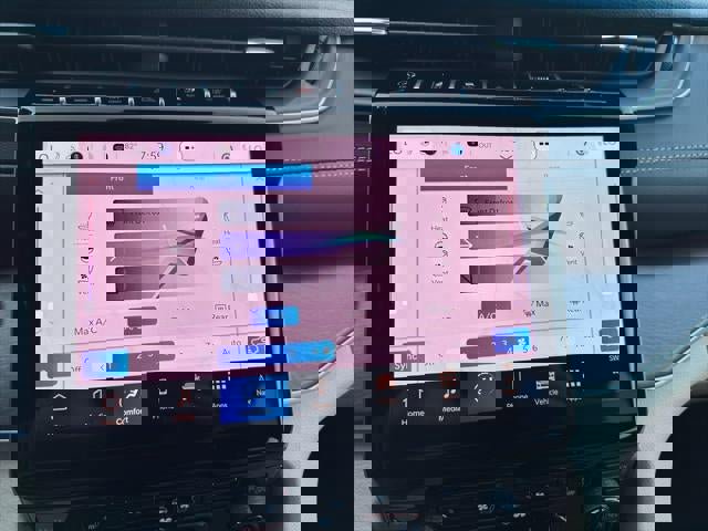 New 2025 Jeep Grand Cherokee L Limited w/ Luxury Tech Group II image 48