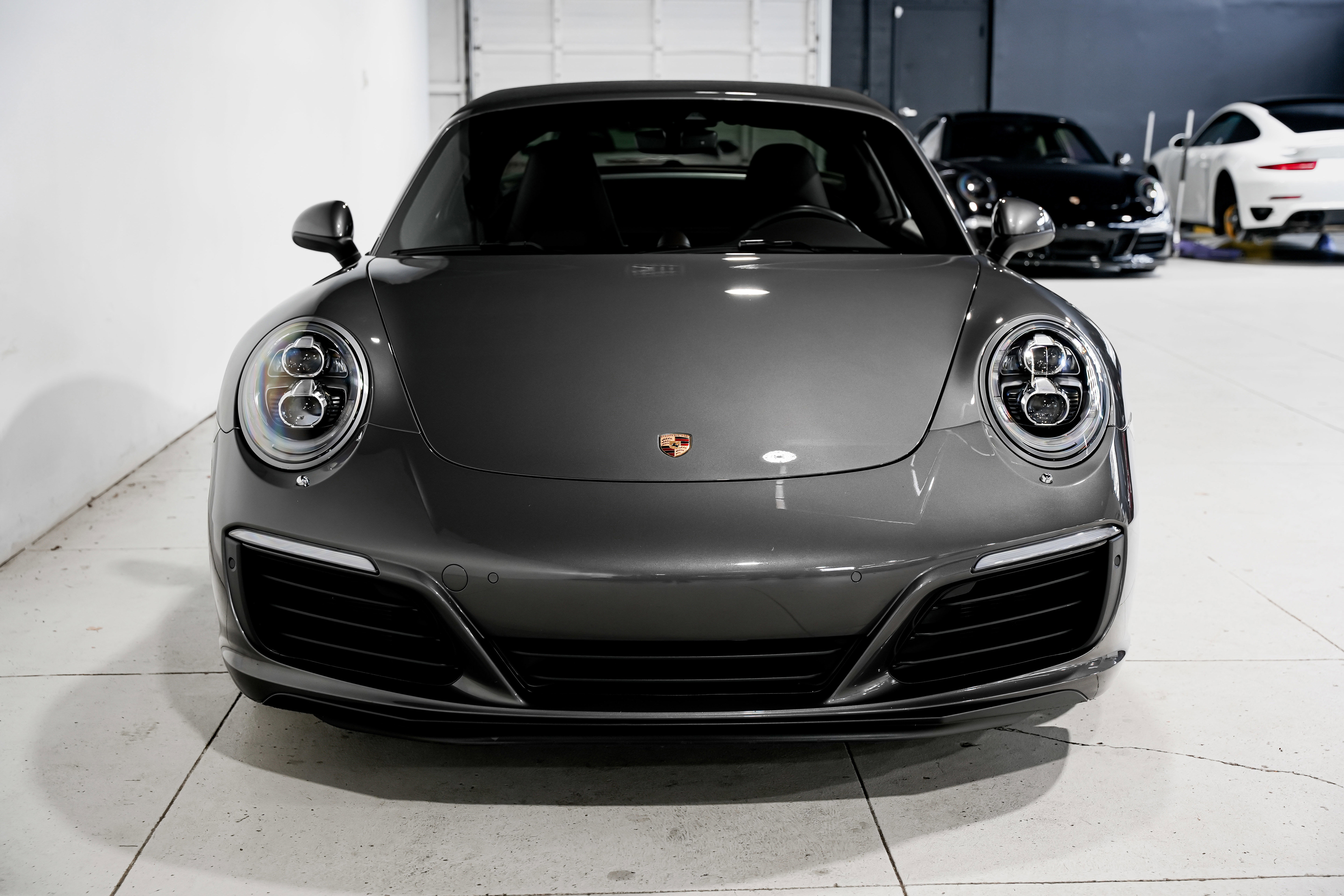 Used 2017 Porsche 911 Targa 4S image 5