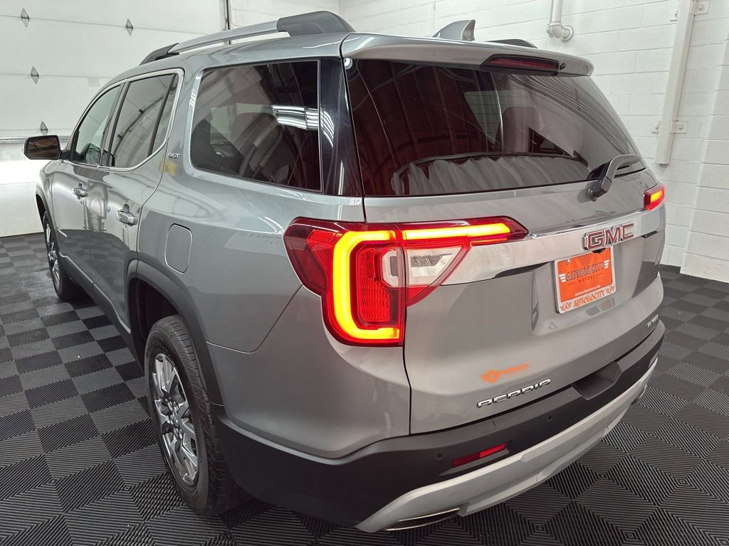 Used 2023 GMC Acadia SLT image 8