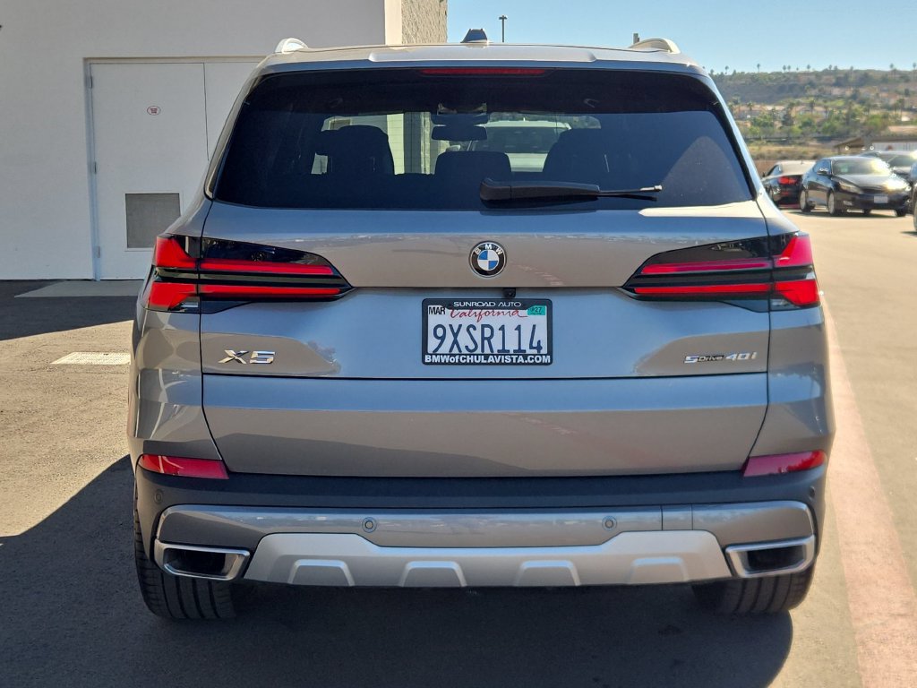 Used 2026 BMW X5 sDrive40i RWD image 7