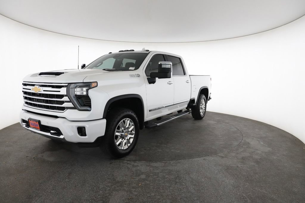 Certified 2025 Chevrolet Silverado 2500 High Country w/ Technology Package AWD/4WD image 5