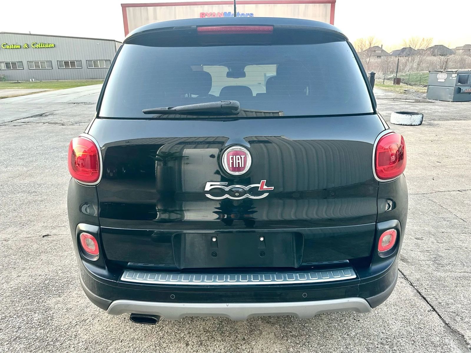 Used 2014 FIAT 500L Trekking w/ Popular Equipment Group image 5