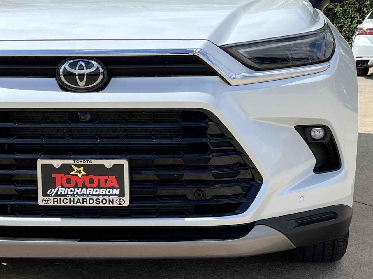 Used 2026 Toyota Grand Highlander AWD image 8