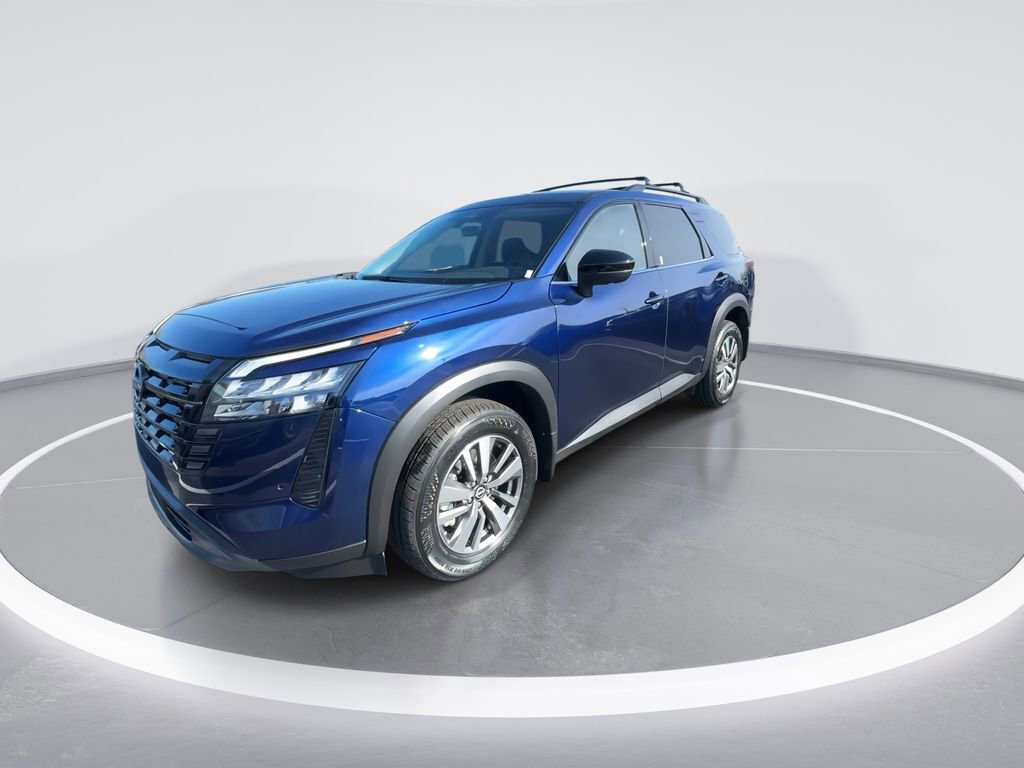 New 2026 Nissan Pathfinder SL image 4