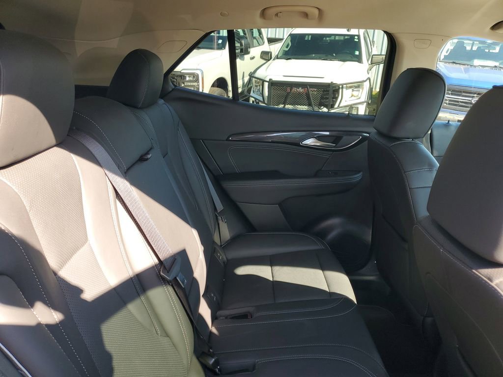 Used 2023 Buick Envision Essence FWD image 32