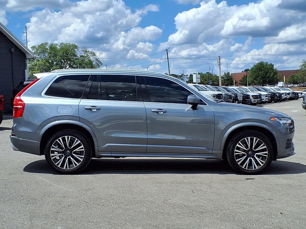 Used 2020 Volvo XC90 T5 Momentum w/ Protection Package Premier FWD image 8