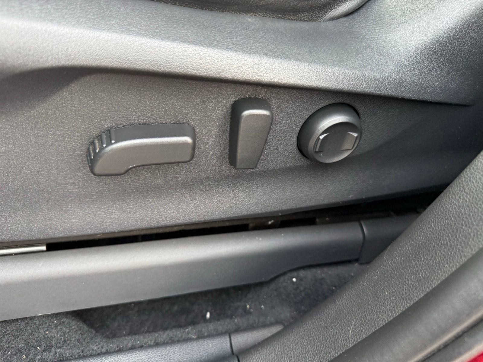 Used 2019 Subaru Ascent Limited image 12