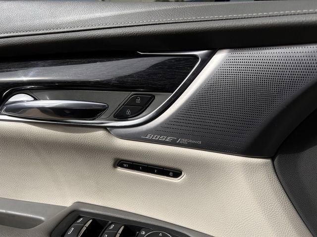 Used 2022 Cadillac XT6 Premium Luxury w/ Technology Package image 26