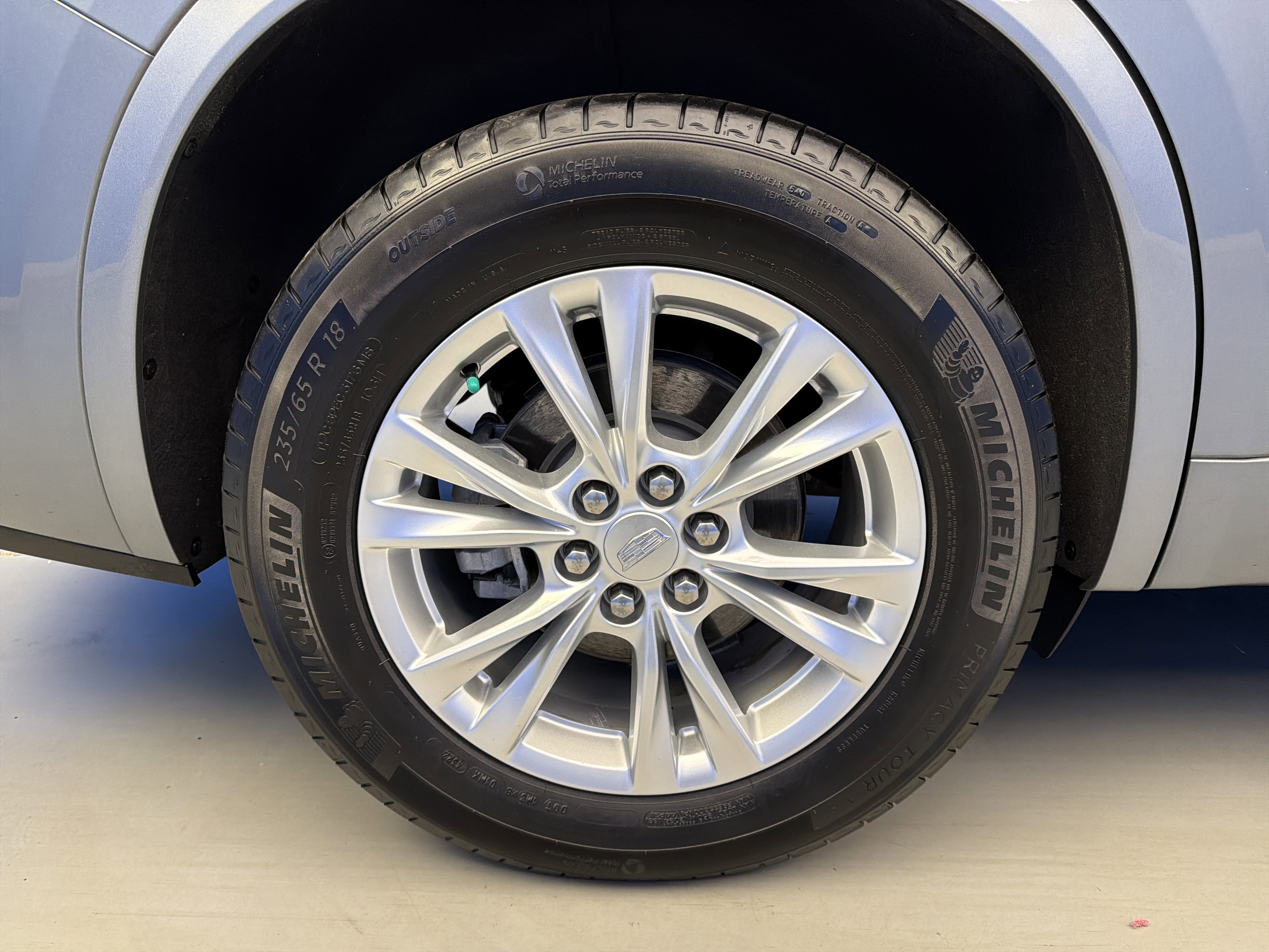 Used 2023 Cadillac XT6 Luxury image 9