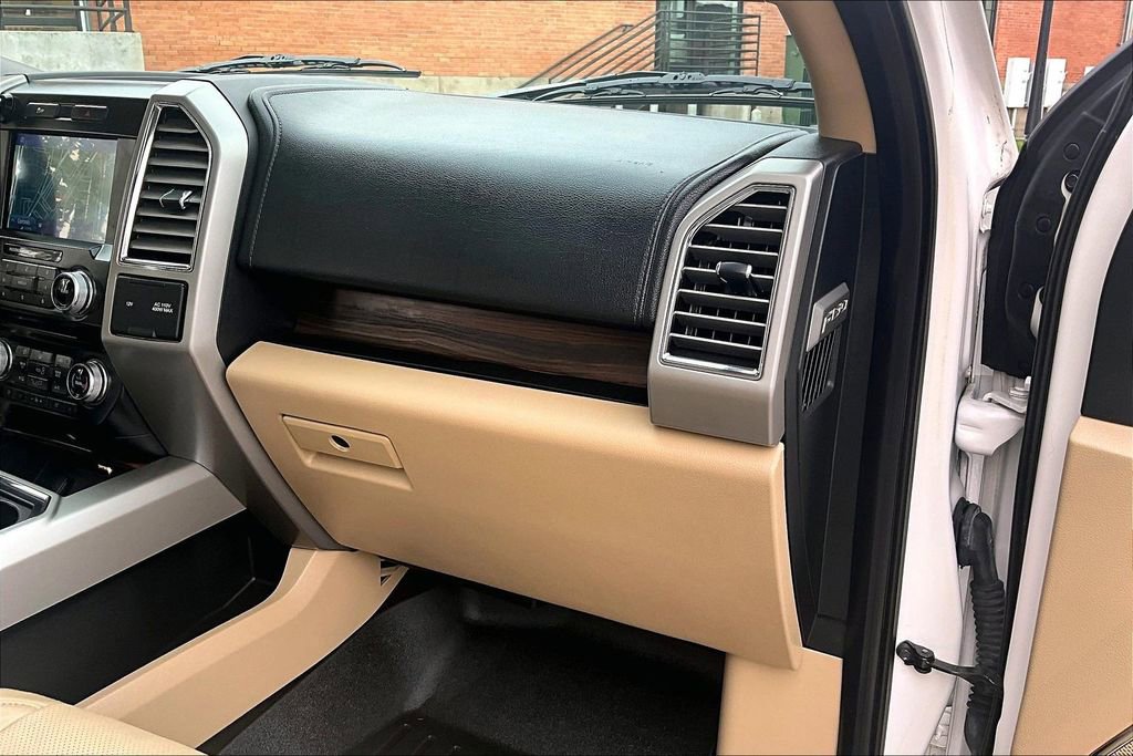 Used 2016 Ford F150 Lariat w/ Equipment Group 502A Luxury image 21
