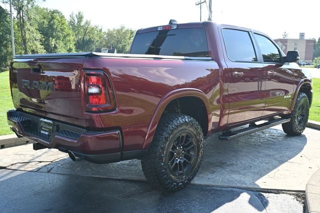 Used 2025 RAM 1500 Laramie w/ Sport Appearance Package AWD/4WD image 5