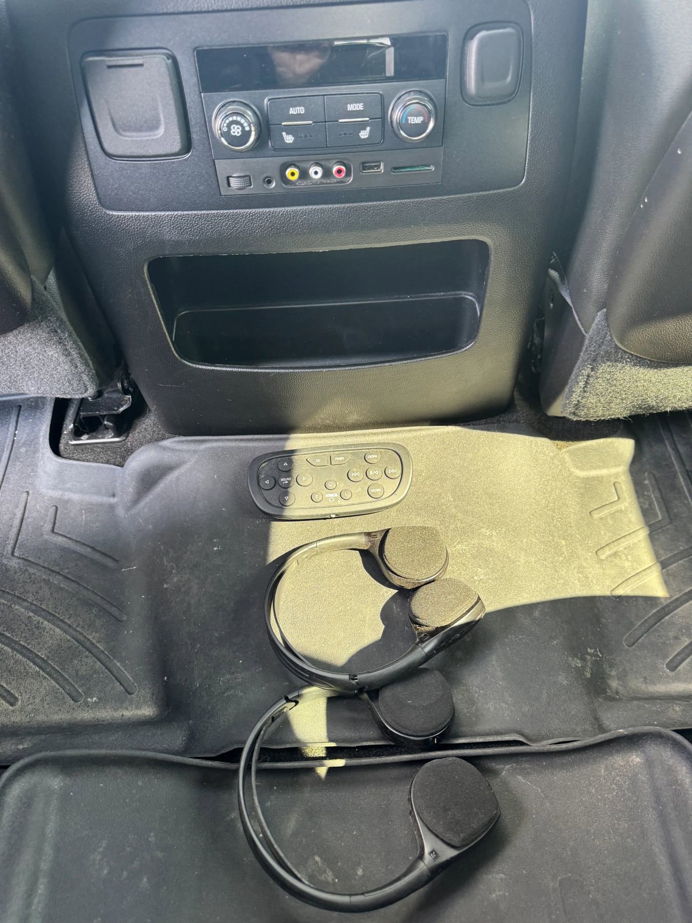 Used 2016 Chevrolet Tahoe LTZ image 24