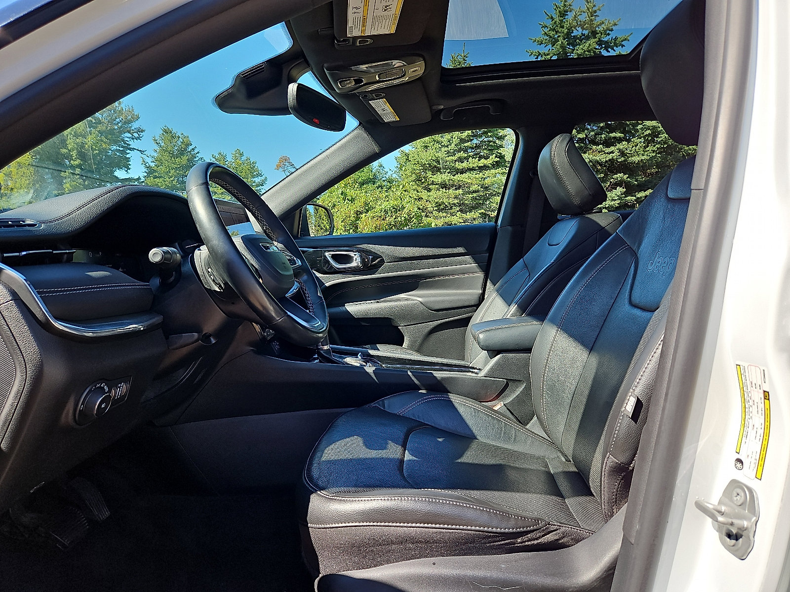 Used 2022 Jeep Compass High Altitude image 14