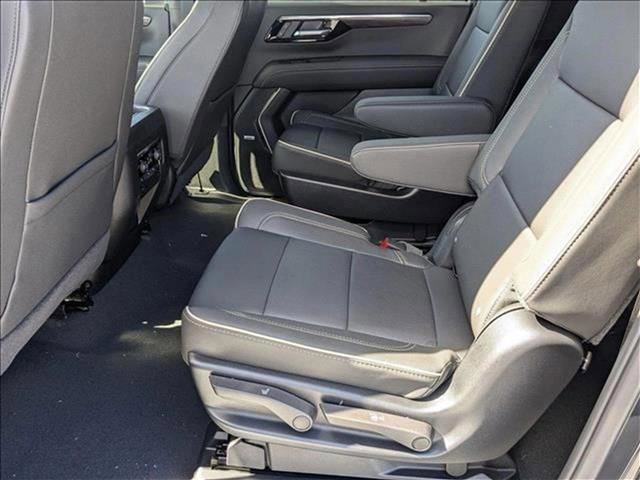 New 2025 Chevrolet Suburban Premier image 14