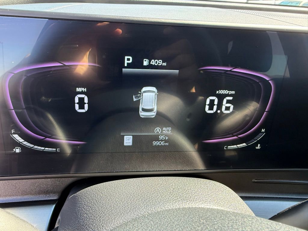 Used 2024 Kia Sportage EX FWD image 26