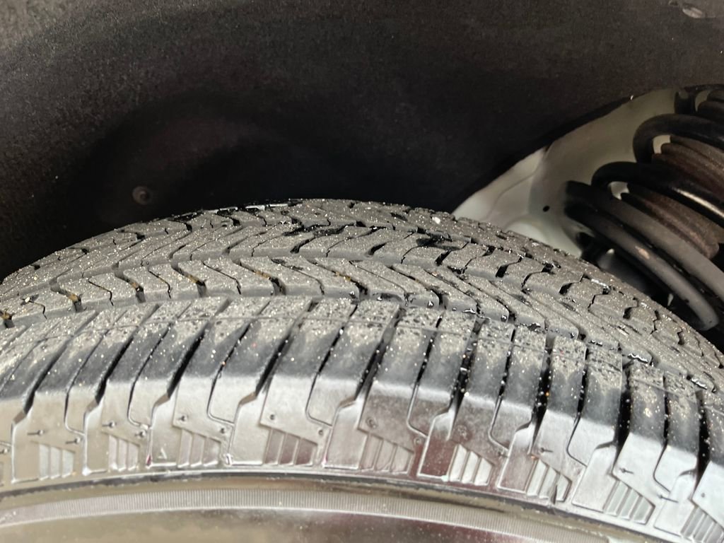 Used 2025 GMC Acadia Elevation image 34