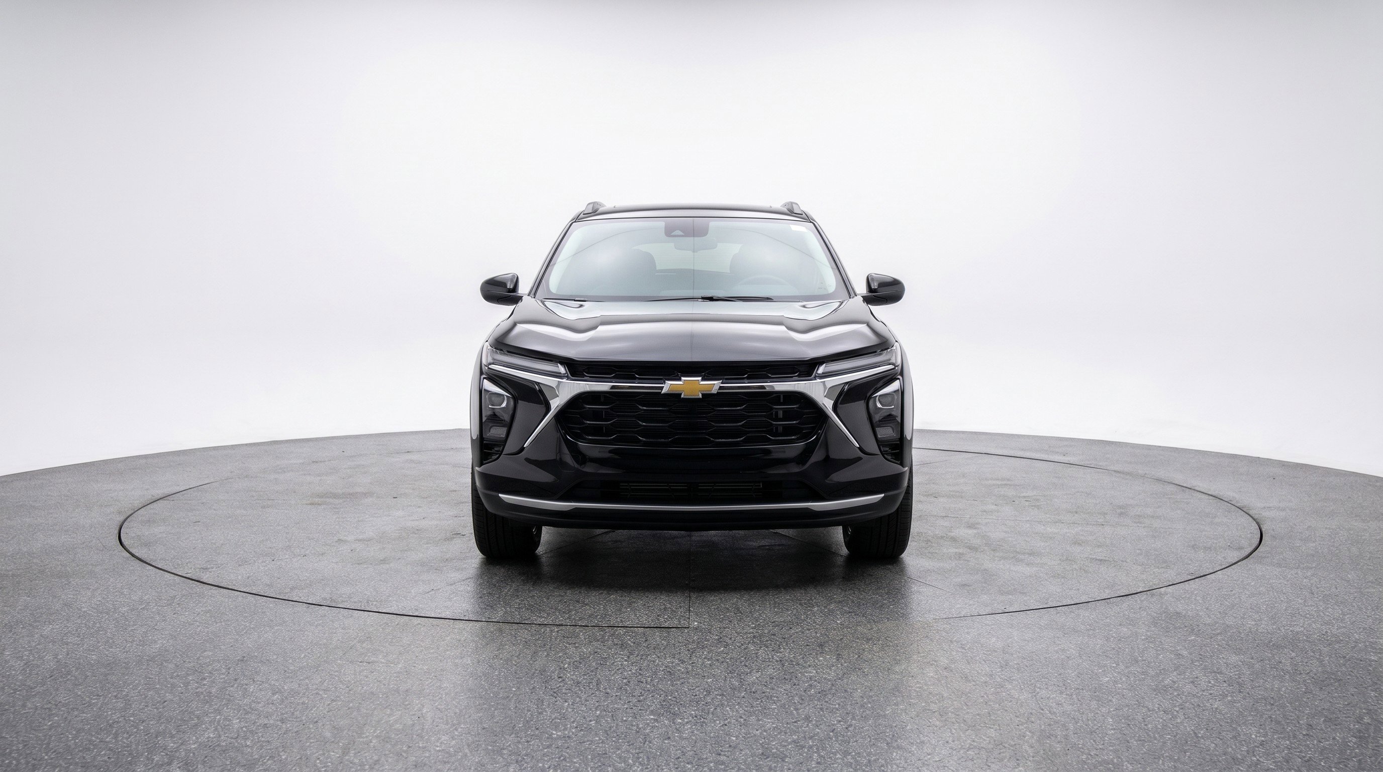 Used 2025 Chevrolet Trax LT w/ LT Convenience Package FWD image 2